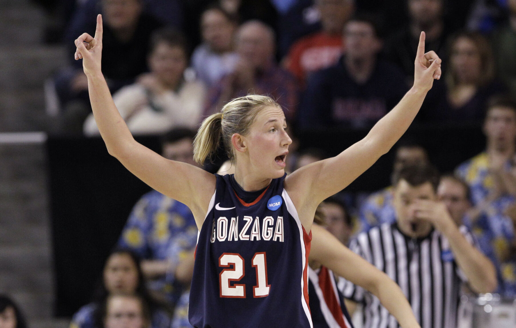 2011: Courtney Vandersloot becomes first D1 player - man or woman - to record 2,000 points, 1,000 assists